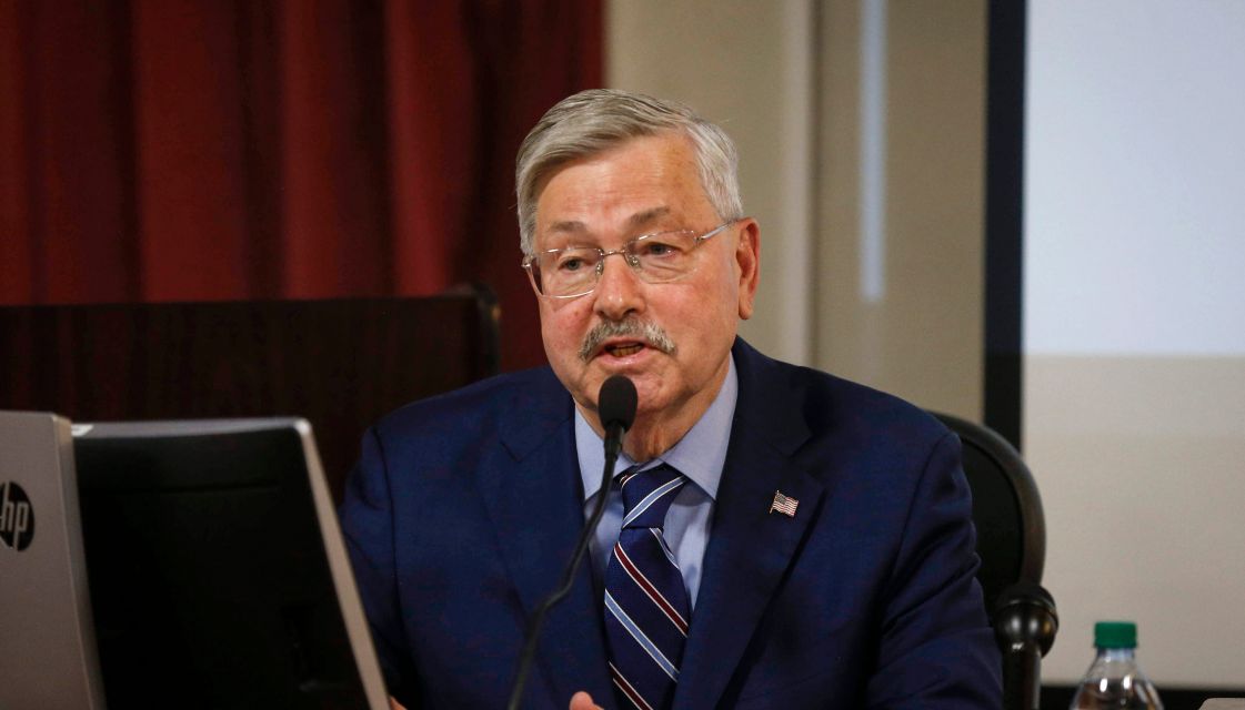 Terry-Branstad.jpg