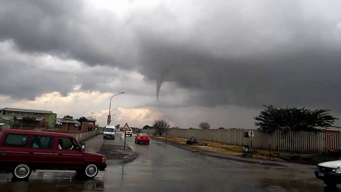 Tornado-in-Africa.jpg