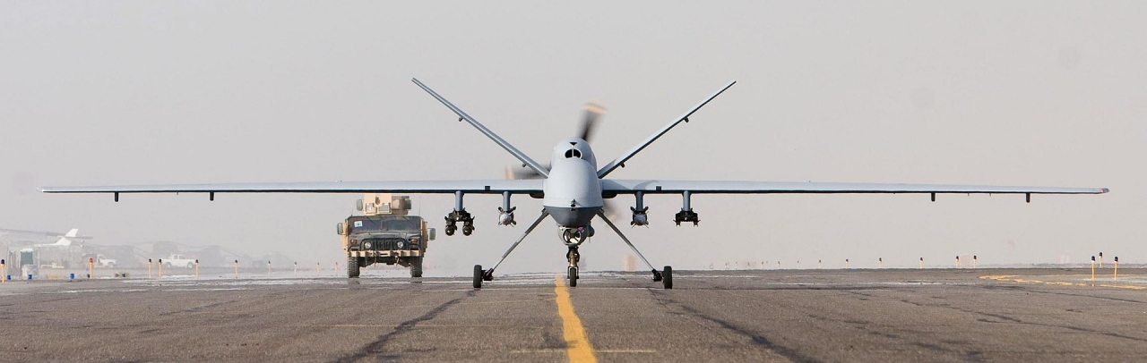 1920px-MQ-9_Afghanistan_takeoff_1_Oct_07.jpg