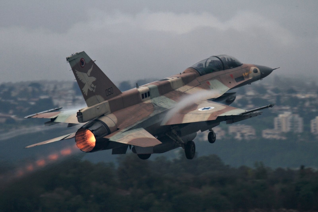 An-Israeli-occupation-fighter---Archives.jpg