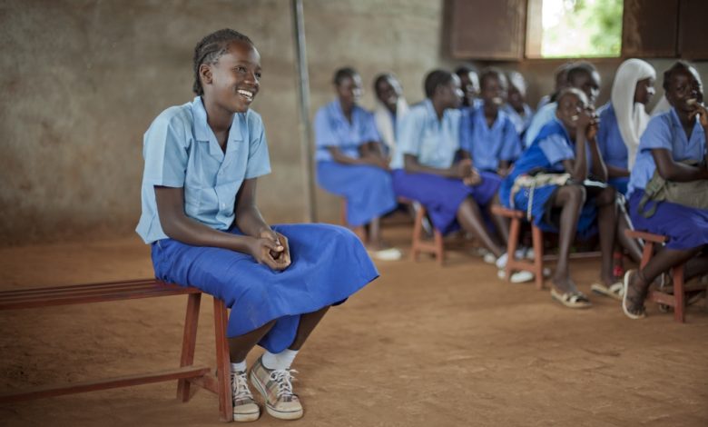 Monica_in_a_classroom_in_Oxfams_girls_education_project_Bahr_el_Ghazal_South_Sudan.jpg