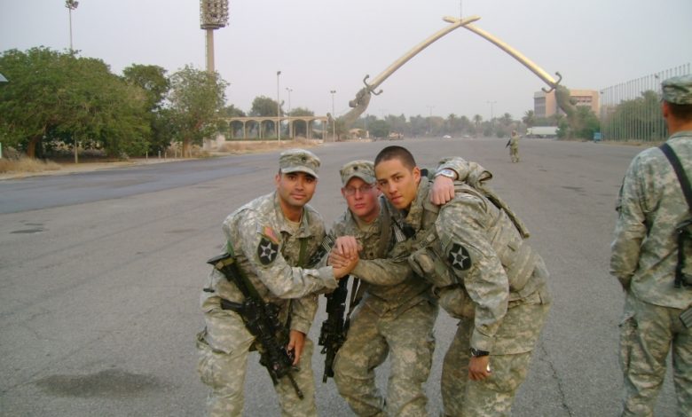 C-52_Soldiers_in_Green_Zone_Baghdad_Iraq_Dec_13_2006.jpg