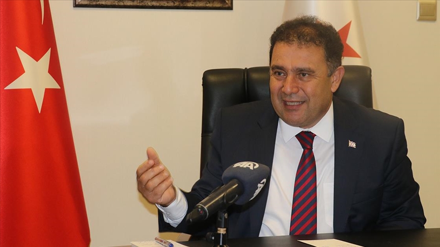 فضيحة جنسية تطيح برئيس وزراء قبرص التركية  