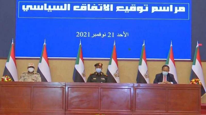 "خيانة".. تجمع المهنيين السودانيين يرفض اتفاق حمدوك والبرهان