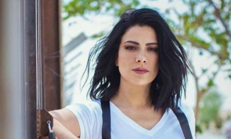 "ليلة السقوط".. فنانة أردنية تنجو من الموت بانفجار لغم في العراق