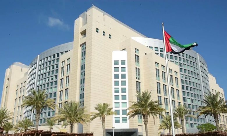 الكشف عن سبب منع سفر مواطني الإمارات إلى لبنان