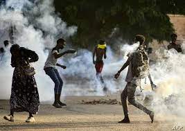 مقتل متظاهرين برصاص الجيش السوداني في الخرطوم