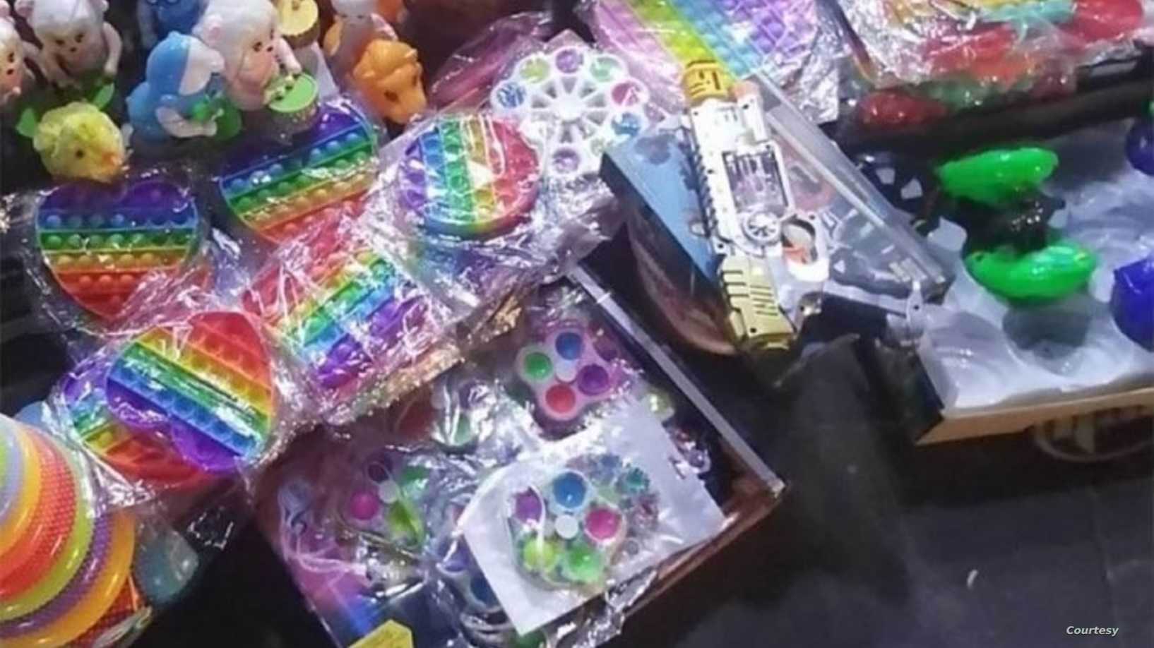 وزارة التجارة الكويتية تضبط ألعاب أطفال تروج للمثلية