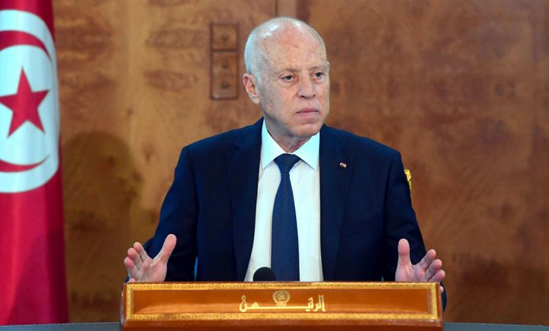 لا رجوع للوراء.. الرئيس التونسي يدعو لتطهير القضاء